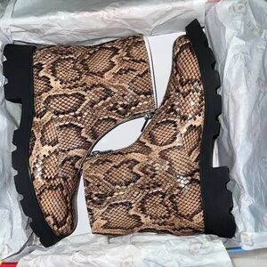 Katy Perry Collections The Daarling Combat boot/true taupe multi